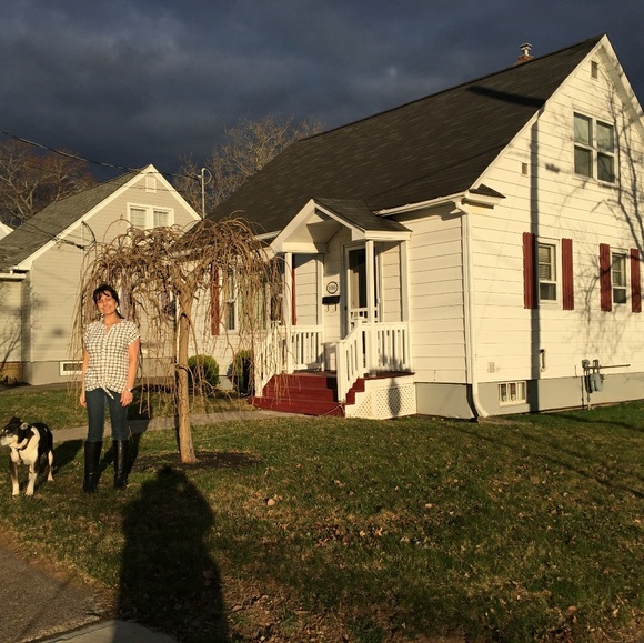 Meet your Posher, Tracy - Picture 1 of 1